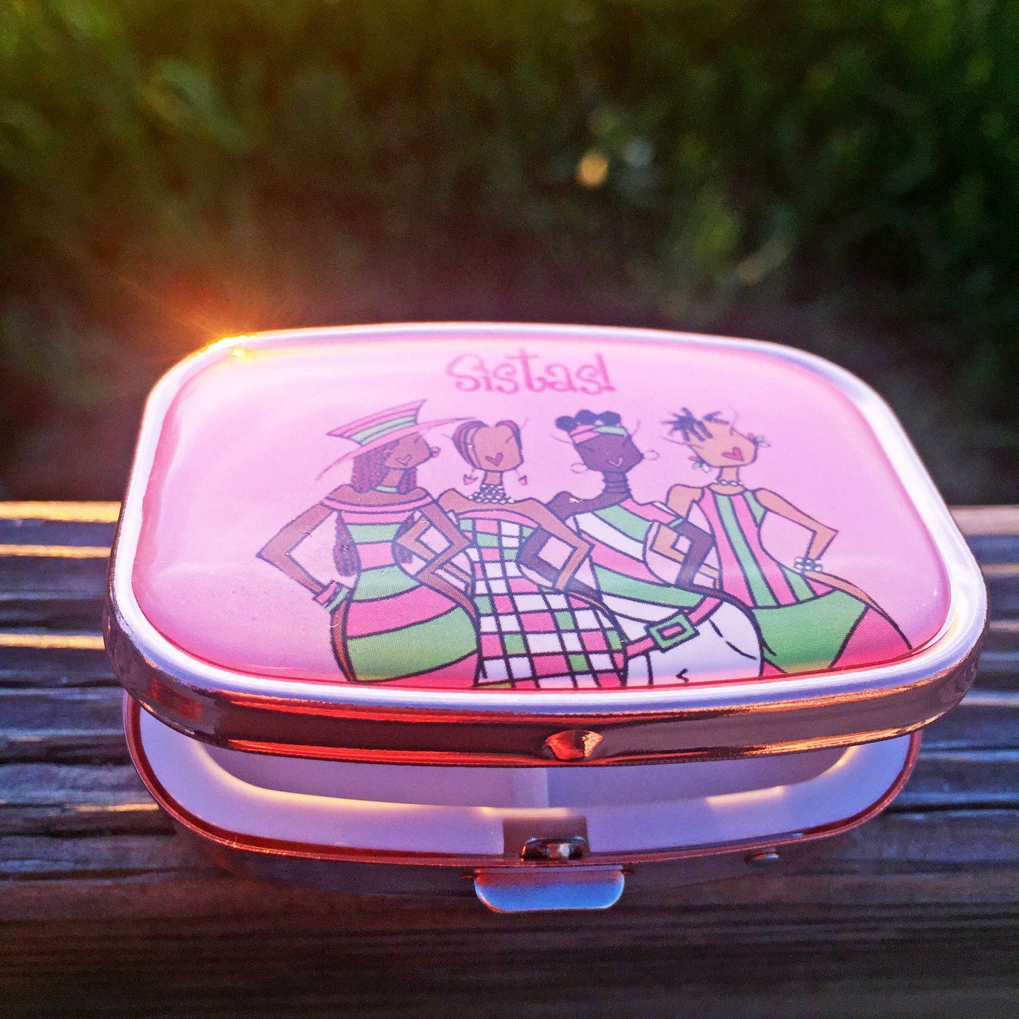 Shades of Color Pill Box Case, Sistas, 2.23 x 1.77 inches, Pink (PBC125)