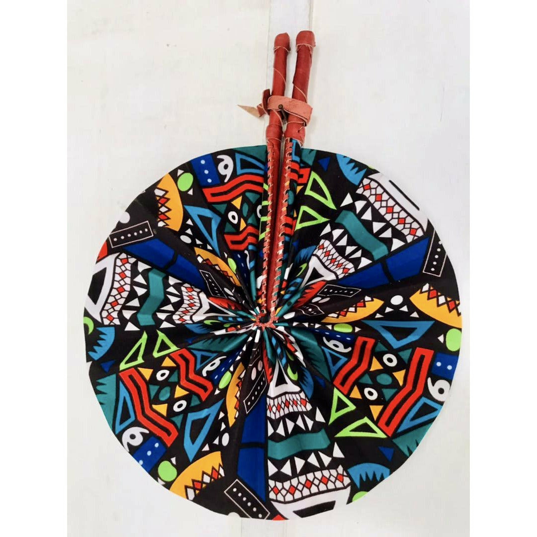 Makossa foldable fan