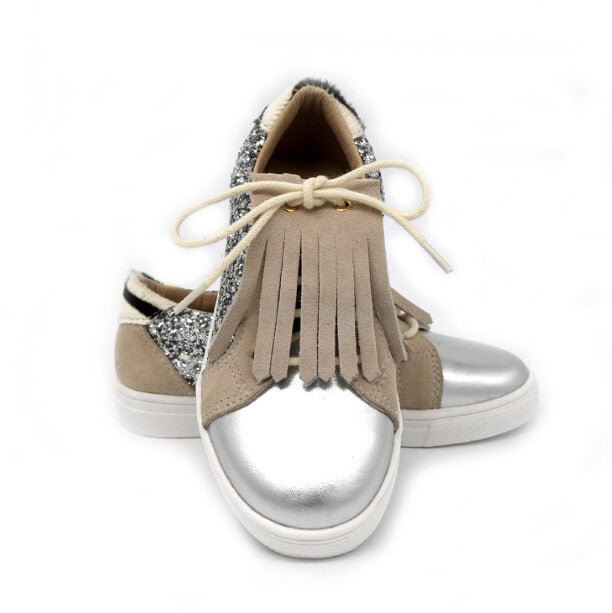 Lively Fringe Sneaker | Silver