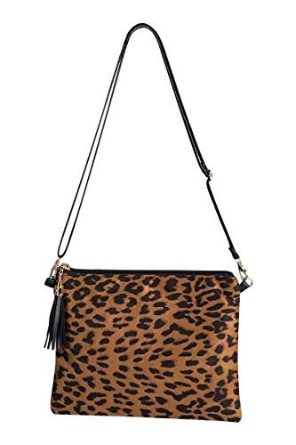 2Chique Boutique Women's Animal Print Cross Body Clutch Bag and Wristlet