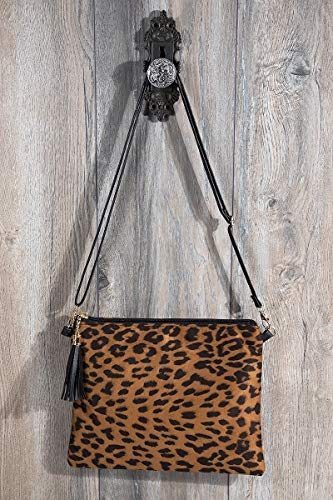 2Chique Boutique Women's Animal Print Cross Body Clutch Bag and Wristlet