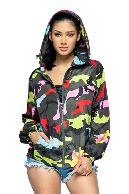 2Chique Boutique Women's Camouflage Hoodie Windbreaker Jacket (Medium)
