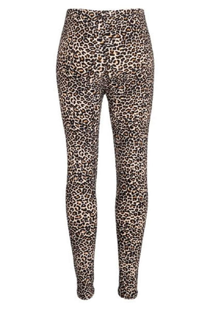 2Chique Boutique Women's Leopard Print Peach Skin Leggings (One Size Fits All)