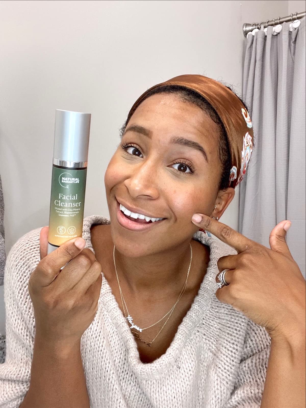 Natural Radiant Life Facial Cleanser - Organic, Vegan Face Wash, Hydrating, Moisturizing, Gentle, Nutrient - Rich, Deep-Pore Cleanser - 1.7 Oz (Packaging May Vary)