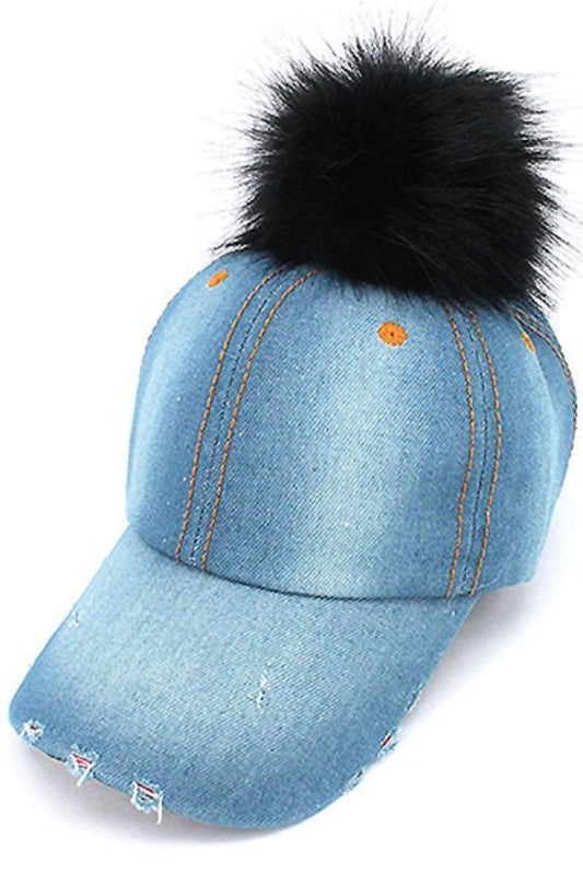 2Chique Boutique Women's Light Blue Denim Pom Pom Hat (Black)