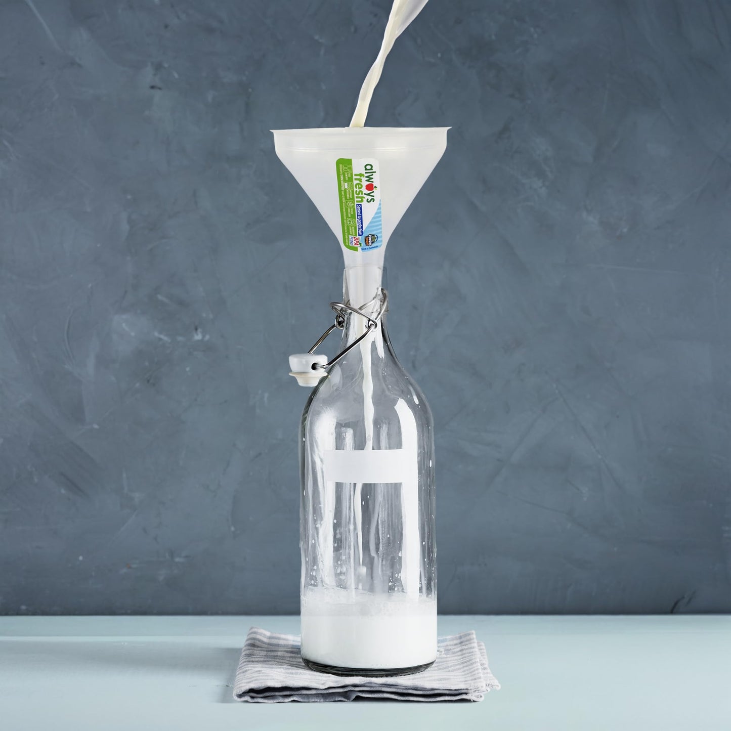 COMPAC HOME Small Funnel - Natural - Clear - Food Storage, Portion Control, Dishwasher Safe, Microwave Safe