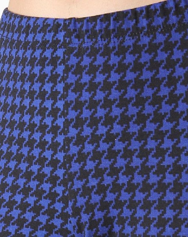 2Chique Boutique Women's Black and Blue Hounds Tooth Print Leggings (Medium)