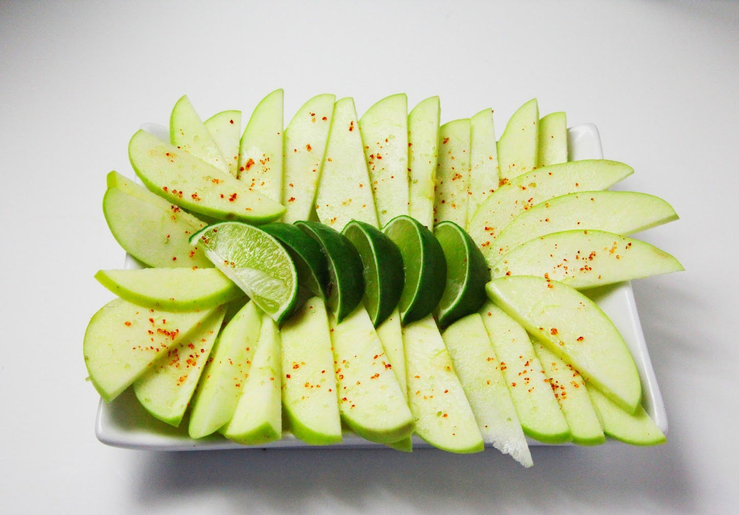 Spicy Habanero Sea Salt | Authentic Artisanal Seasoning | All Natural, Non GMO | Hand Crafted in Small Batches | Made in USA | Sustainably Sourced, Ultra Premium Sea Salt | GLP-1 Friendly | Naturally Infused | Magnetic Tin | Gustus Vitae | #34