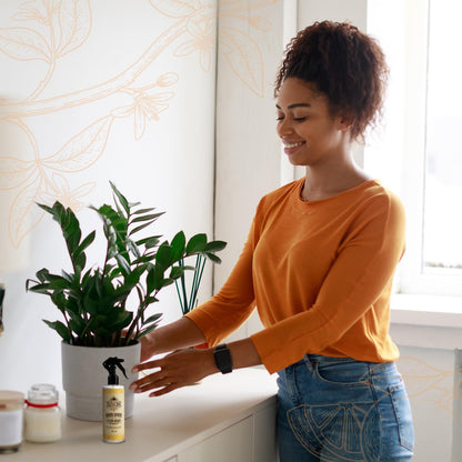 Ella & Iris Home Air Freshener Spray with Clean House Scent - Relaxing Citrus Mist for Home & Room Fragrance - Aromatherapy Benefits & Non-Toxic Air Freshener (8oz)