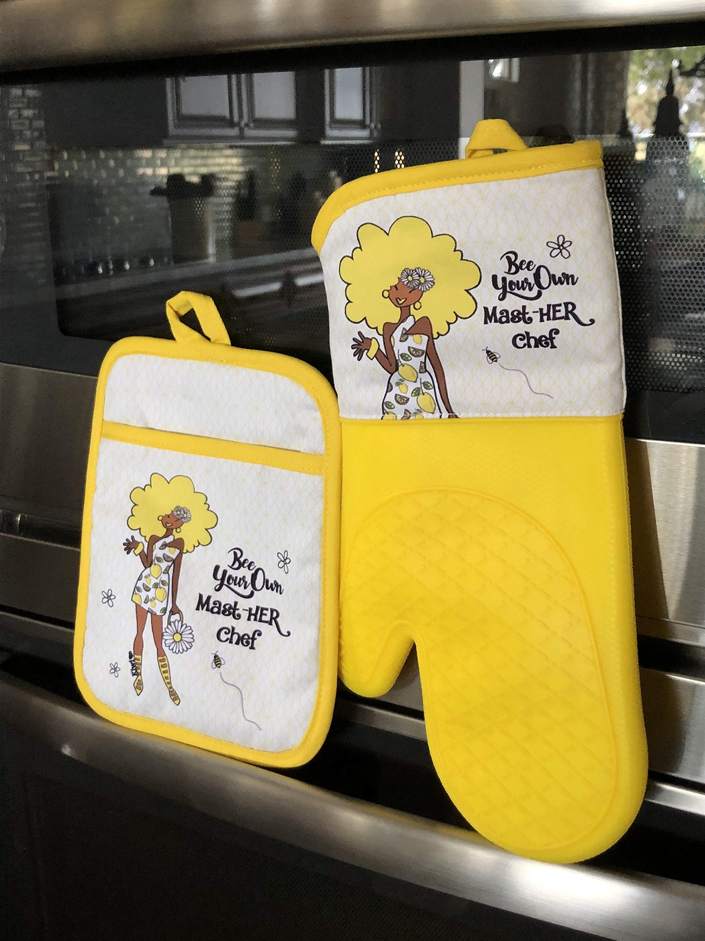 Shades of Color Bee Your Own MastHER Chef potholder: 8.75 x 6.75 inches , oven mitt: 12.75 x 7.25 inches