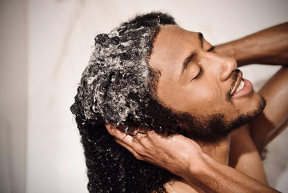 Scotch Porter Curls & Waves Shampoo for Men | Gentle Hydrating Wash Promotes Softness, Shine & Scalp Health | Free of Parabens, Sulfates & Silicones | Vegan | 13oz