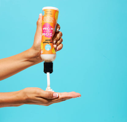 Curls Poppin Pineapple So So Clean Vitamin C Wash - Rejuvenating, Hydrating, and Cleansing - Hair and Scalp Shampoo - For Wavy, Curly, and Coily Hair Types, 8 Ounces