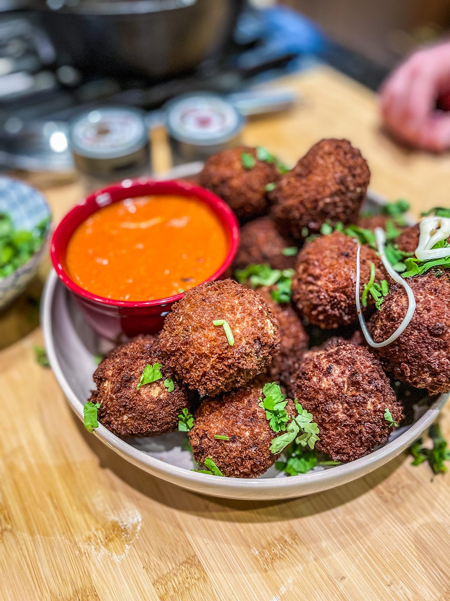 Italian Seasoning Gift Set | Tastes of Italy | Artisanal Spice Blends Six Pack | Non GMO, All Natural | No MSG, Gluten, Soy, Nuts | Small Batch, Hand Made Seasonings | No Artificial Ingredients, Ultra Premium | Made in USA | GLP-1 Friendly | Magnetic Tins