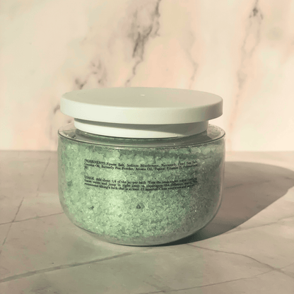 Velvet Frost Aromatherapy Bath Soak for Dry Skin | Pelliá