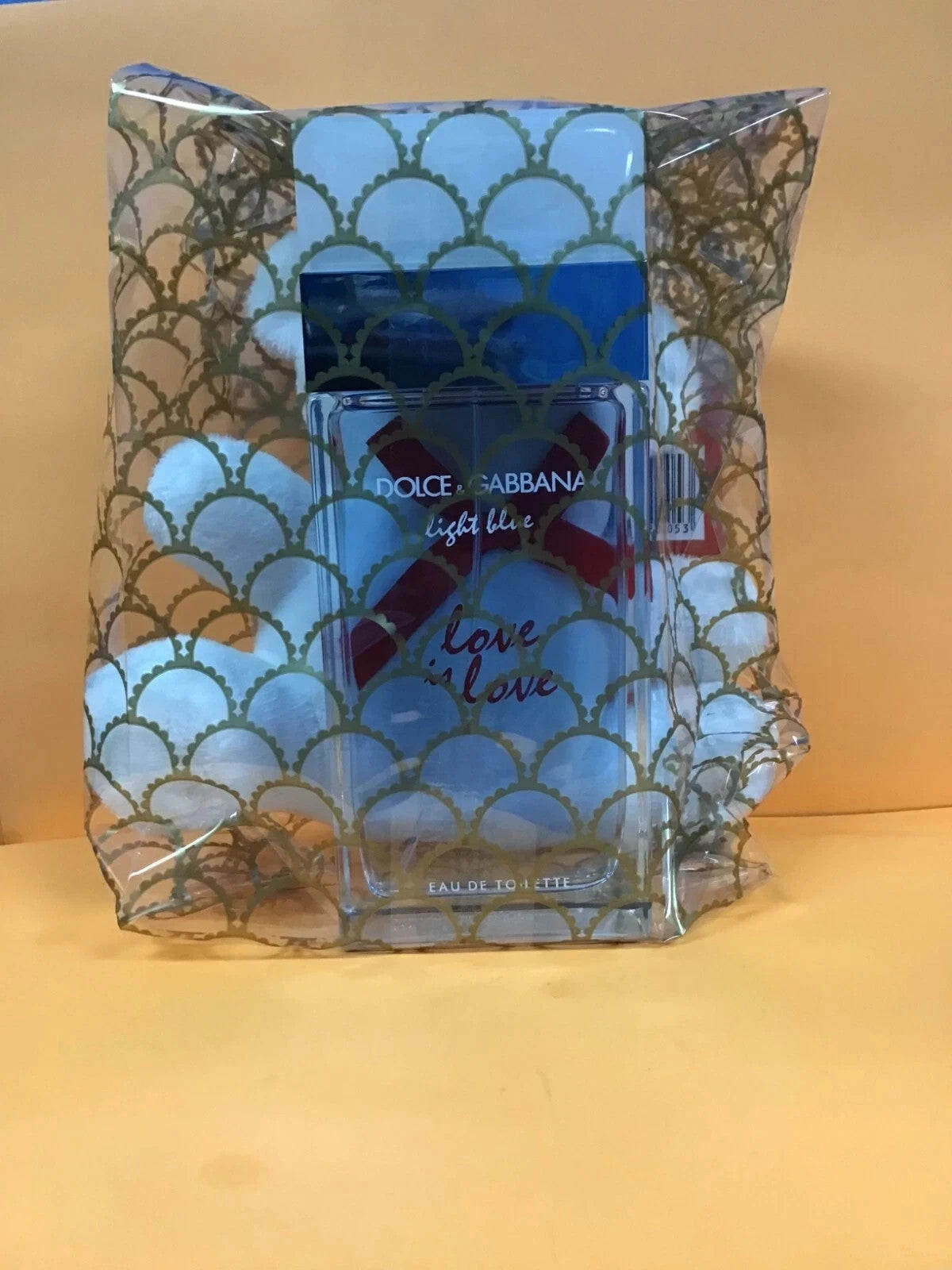 Light Blue Love is Love Dolce & Gabbana 3.3 oz EDT Spray Women 100% Full + Teddy