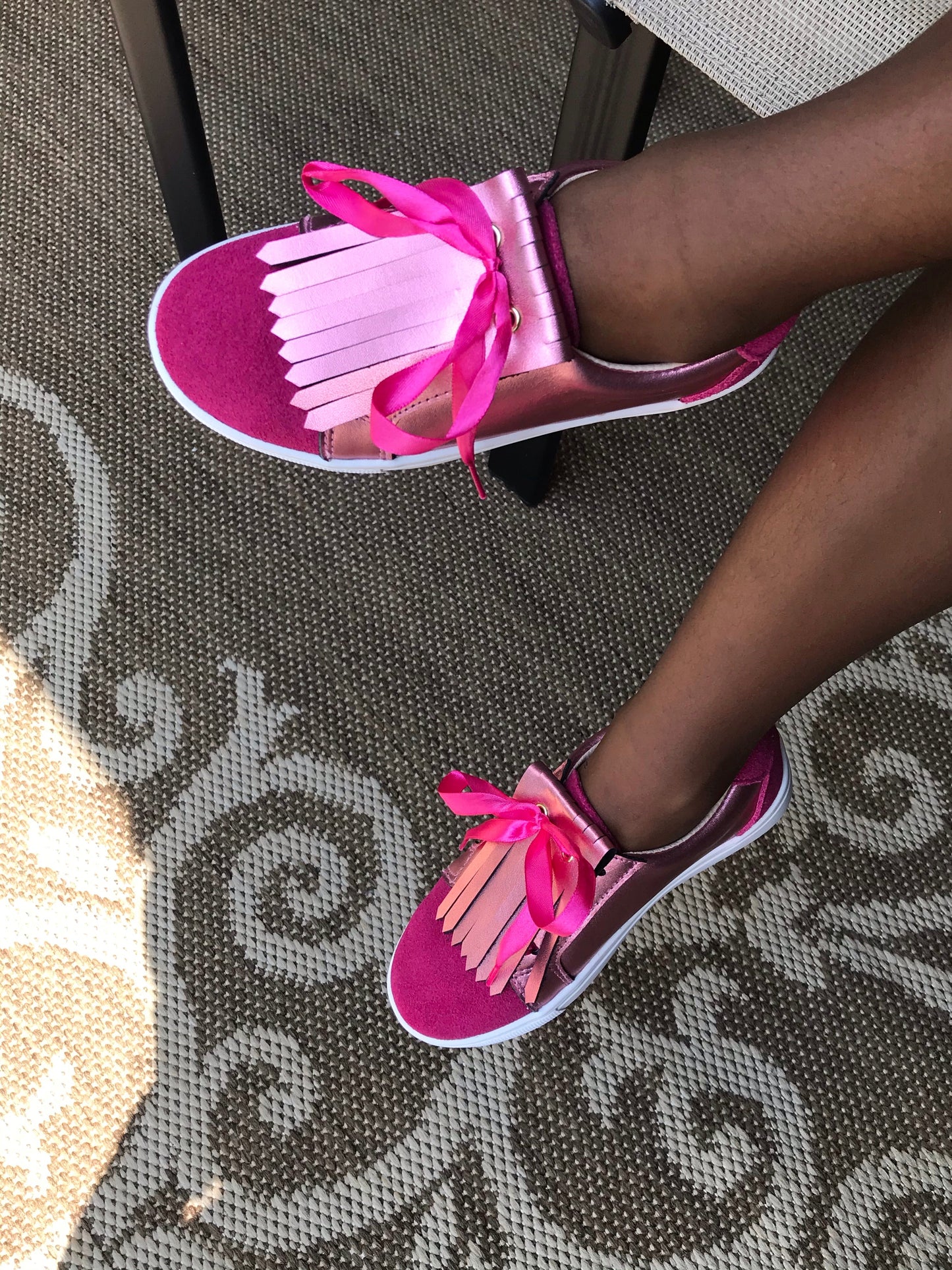 Lively Fringe Sneaker | Pink
