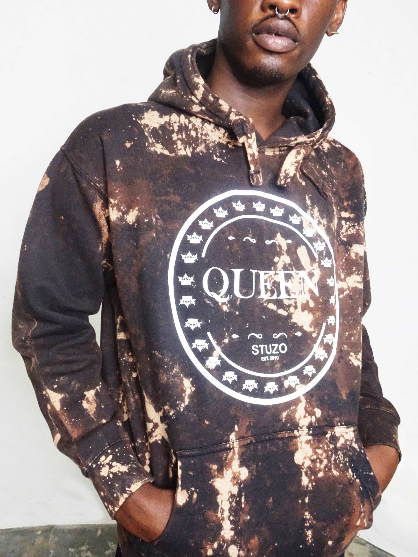 QUEEN HOODIE-DYED