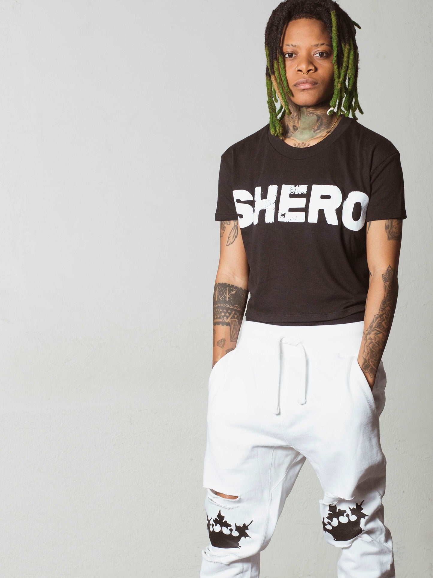 SHERO CROP T-SHIRT